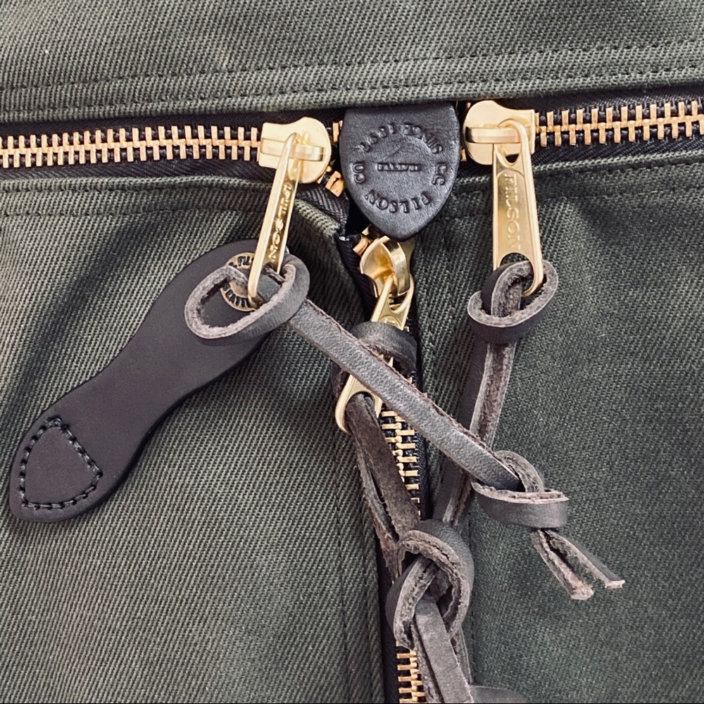 Filson garment bag NWT $775 - Picture 9 of 11